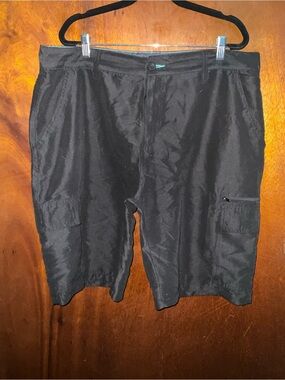 Men's Black Cargo Shorts with Side Pockets